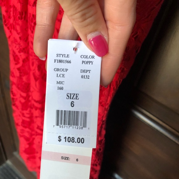 Brand 🆕 Beautiful Red Lace Dress - Picture 3 of 8